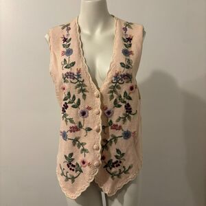 New Concepts size Medium  Light Pink Floral Embroidered Boho Sweater Vest